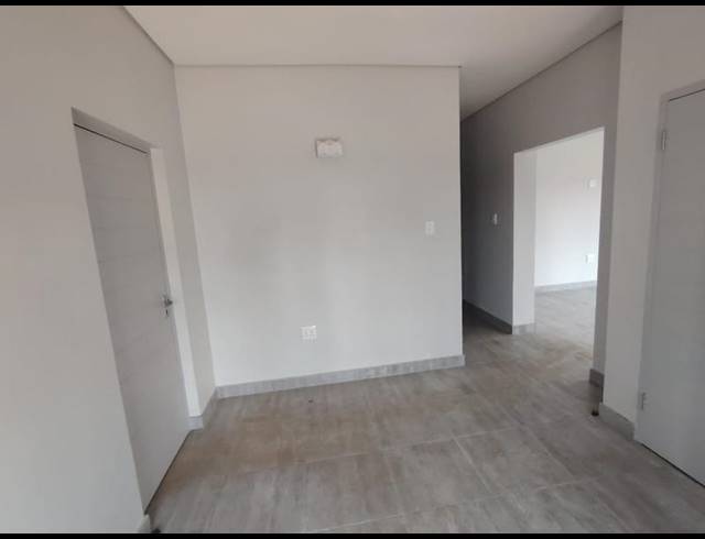 5 BEDROOM PROPERTY TO RENT IN DELMAS